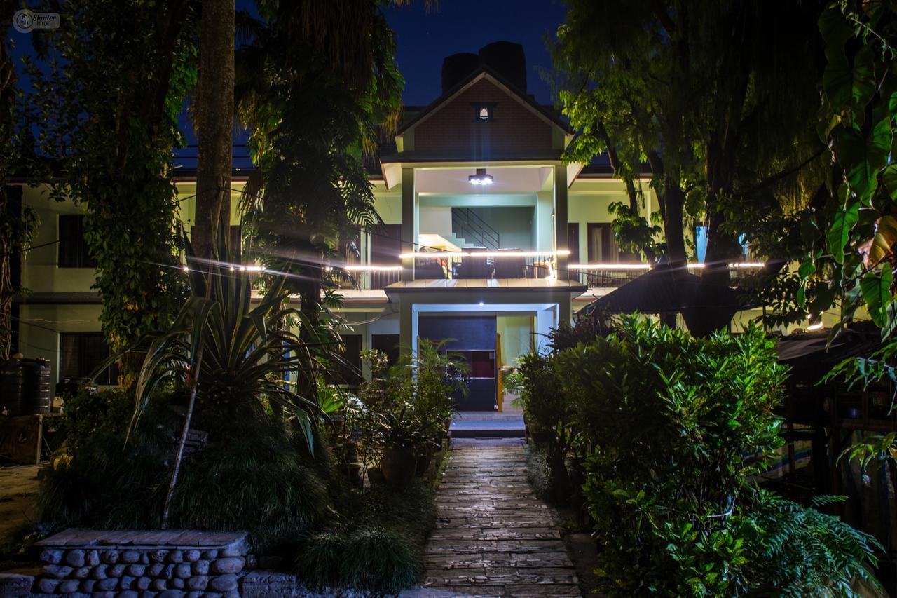 Yeti Guest House Pokhara Dış mekan fotoğraf