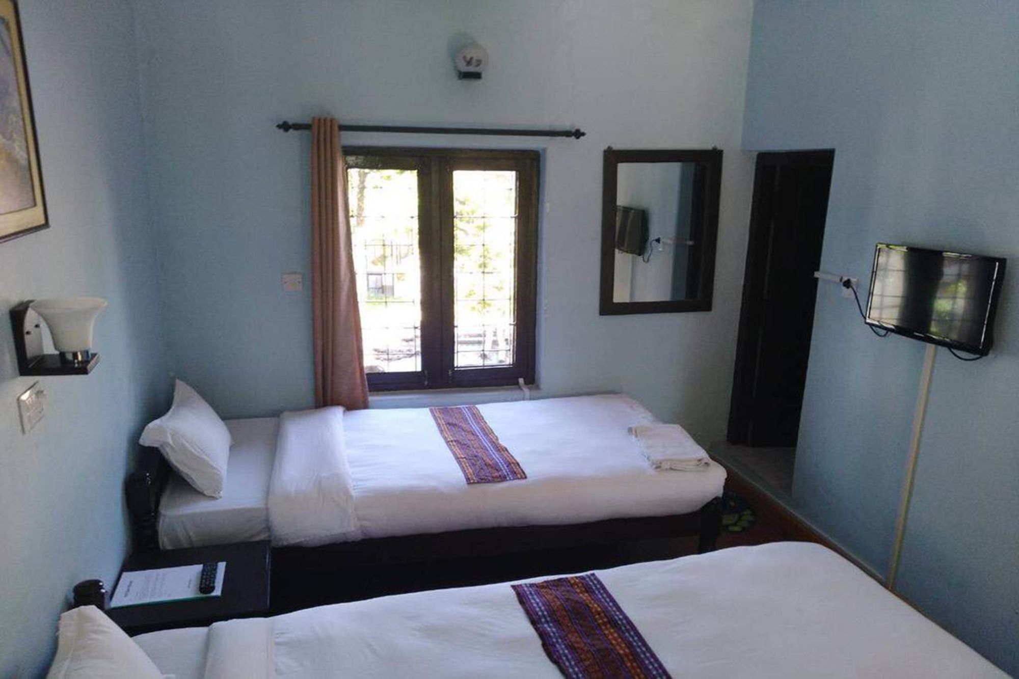 Yeti Guest House Pokhara Dış mekan fotoğraf
